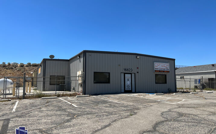 Pictures of Retail property located at 16623 Yucca St, Hesperia, CA 92345 for lease - image #1