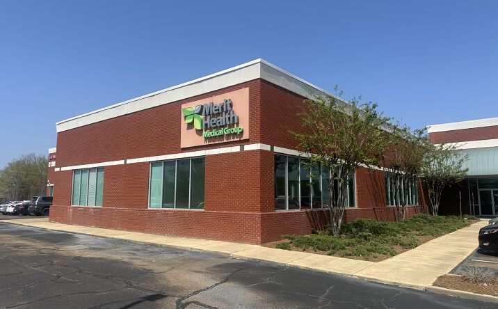 Pictures of Office property located at 1220 N Shore Pkwy, Brandon, MS 39047 for lease - image #1