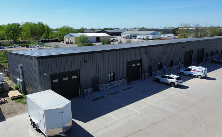 Pictures of Industrial property located at 1955 NE 58th Ave, Des Moines, IA 50313 for lease - image #1