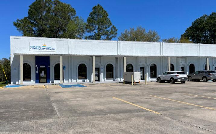 Pictures of Office property located at 106 Shoppers Way, Brunswick, GA 31525 for lease - image #1