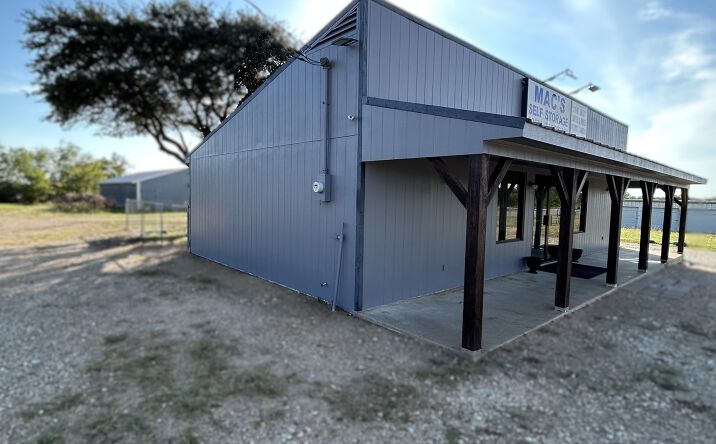 Pictures of Retail, Office property located at 13044 China Spring Rd, China Spring, TX 76633 for lease - image #1