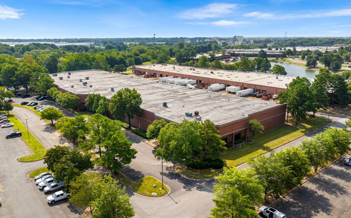 Pictures of Industrial property located at 3966 E Raines Rd, Memphis, TN 38118 for lease - image #1