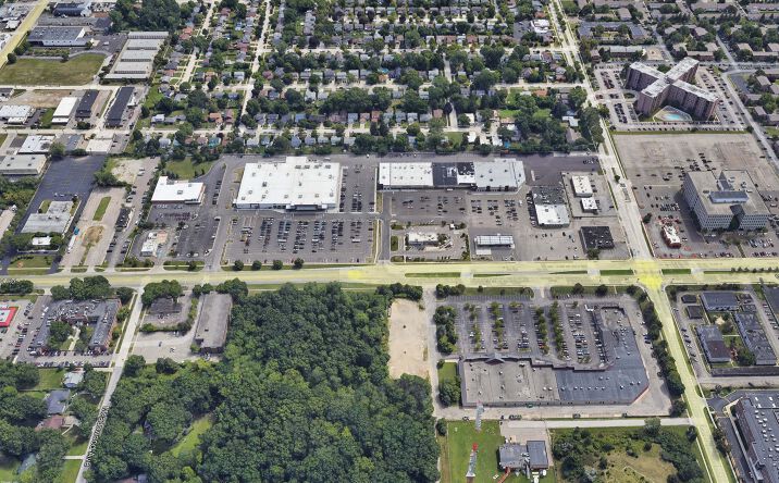 Pictures of Retail property located at 25940-26200 Greenfield Road, Oak Park, MI 48237 for lease - image #1