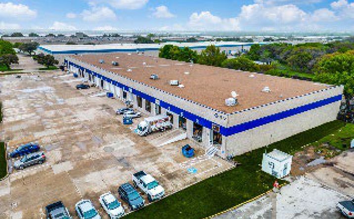 Pictures of Industrial property located at 1922 N Great SW Pkwy, Grand Prairie, TX 75050 for lease - image #1
