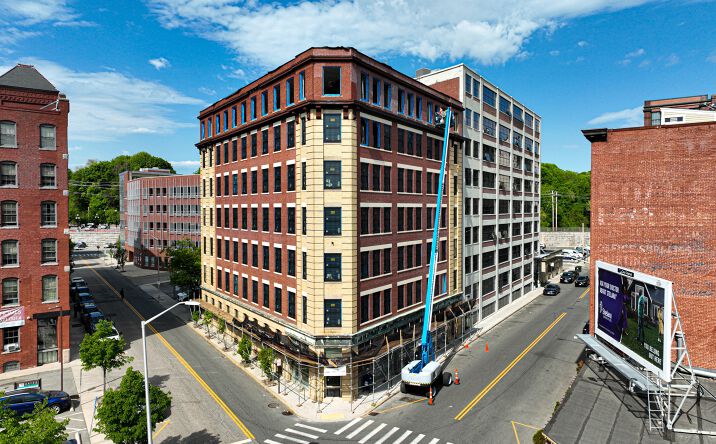 Pictures of Retail property located at 86 Essex St, Haverhill, MA 01832 for lease - image #1