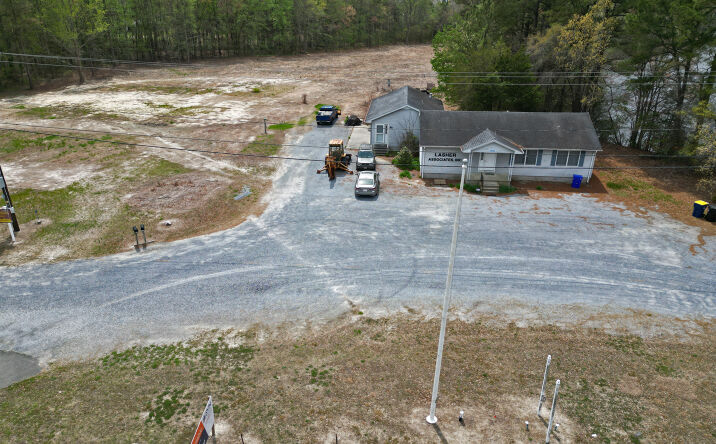 Pictures of Land property located at 28300 Dupont Blvd, Millsboro, DE 19966 for lease - image #1