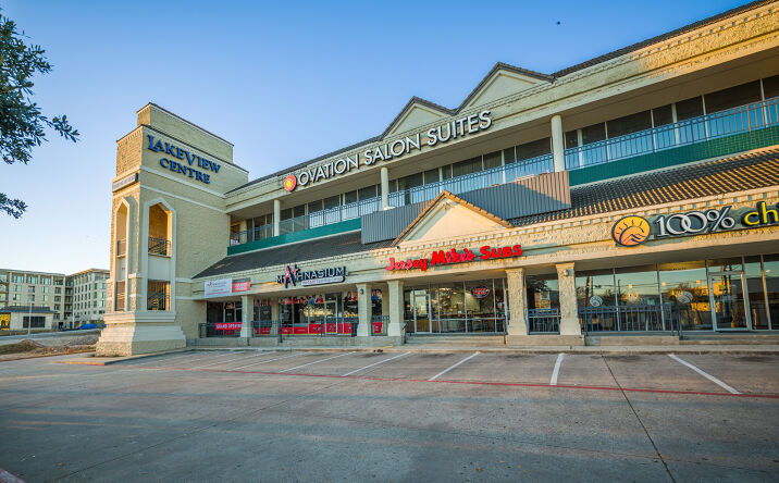 Pictures of Retail property located at 7328 Gaston Ave, Dallas, TX 75214 for lease - image #1