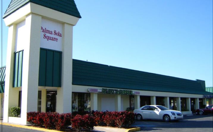Pictures of Retail property located at 5709 Manatee Ave W, Bradenton, FL 34209 for lease - image #1