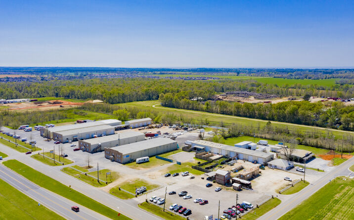 Pictures of Retail, Office property located at 25421 AL-181, Daphne, AL 36526 for lease - image #1