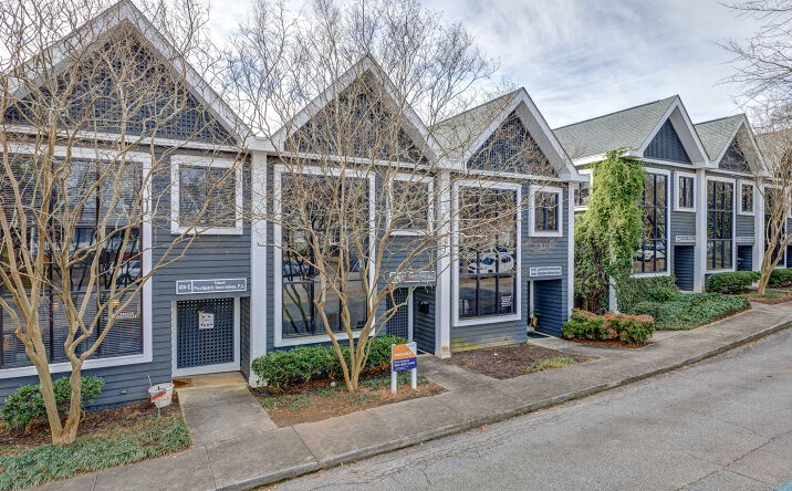 Pictures of Office property located at 414 Pettigru St Unit 2, Greenville, SC 29601 for lease - image #1