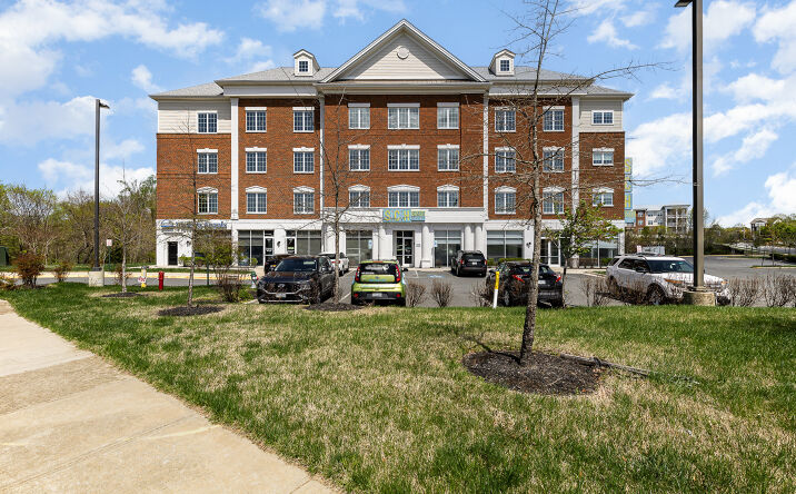 Pictures of Retail, Office property located at 2200 Carl D Silver Pkwy, Fredericksburg, VA 22401 for lease - image #1