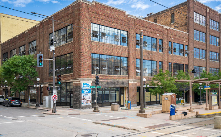 Pictures of Retail, Office property located at 207 4th St E, St Paul, MN 55101 for lease - image #1