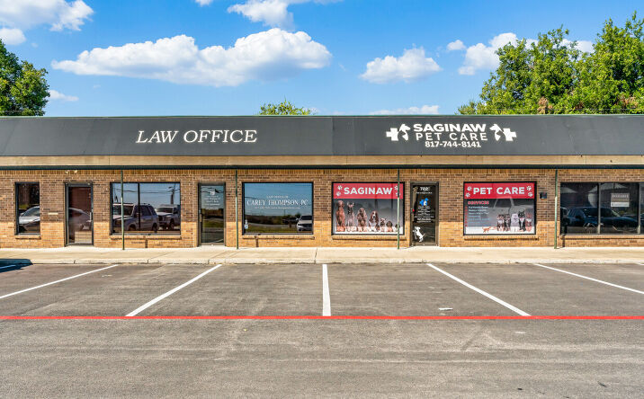 Pictures of Retail, Office property located at 702 S Saginaw Blvd, Saginaw, TX 76179 for lease - image #1