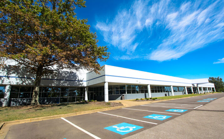Pictures of Industrial property located at 4650 E Shelby Dr, Memphis, TN 38118 for lease - image #1