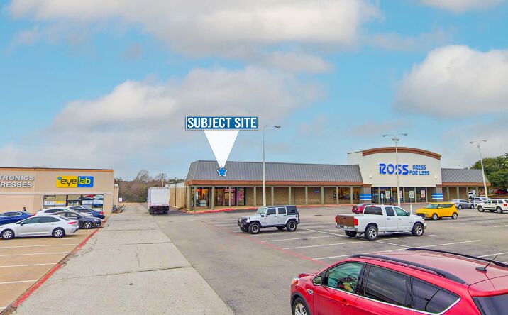 Pictures of Retail, Restaurant property located at 4626 S Hulen St, Fort Worth, TX 76132 for lease - image #1