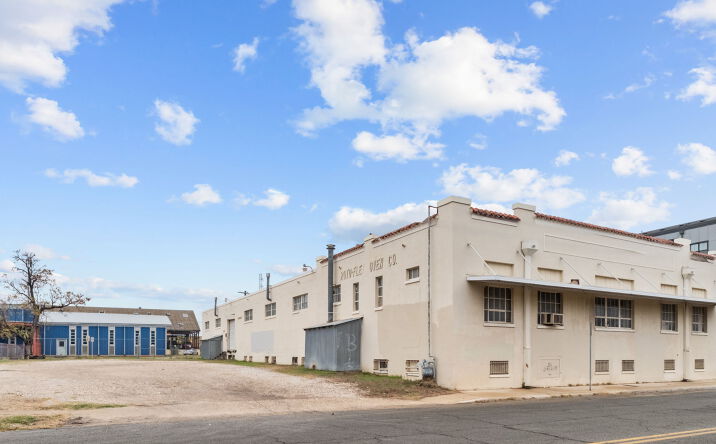 Pictures of Industrial property located at 135 E Cevallos St, San Antonio, TX 78204 for lease - image #1