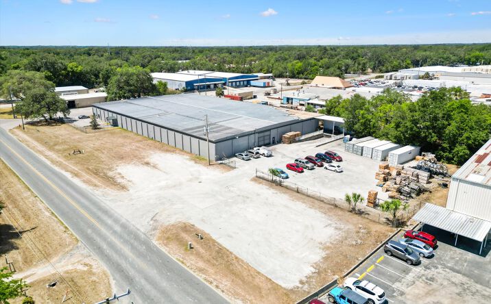 Pictures of Industrial property located at 1103 Thomas Ave, Leesburg, FL 34748 for lease - image #1