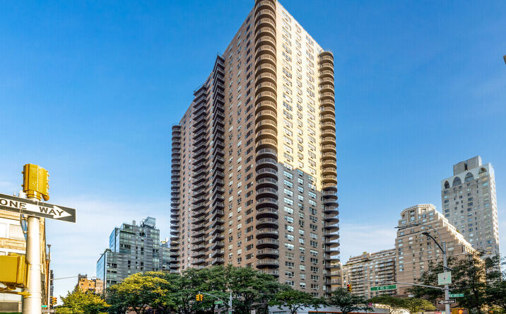 Pictures of Office property located at 185 E 85th St, New York, NY 10028 for lease - image #1