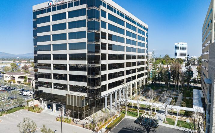 Pictures of Office property located at 6303 Owensmouth Ave, Los Angeles, CA 91367 for lease - image #1