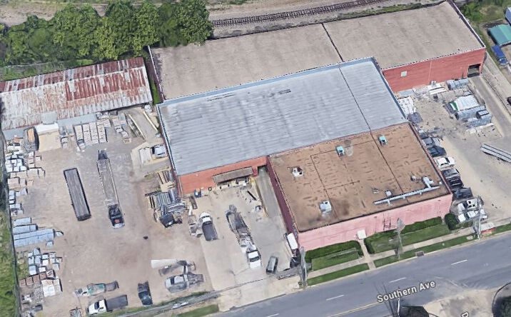 Pictures of Industrial property located at 1802 Southern Ave, Shreveport, LA 71101 for lease - image #1