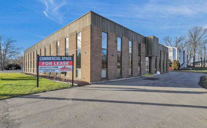 Pictures of Office property located at 835 Louisa St, Lansing, MI 48911 for lease - image #1