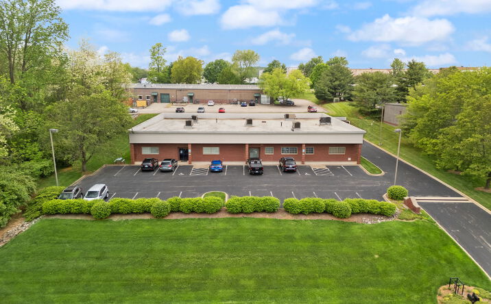Pictures of Retail, Office property located at 1860 Williamson Ct, Louisville, KY 40223 for lease - image #1