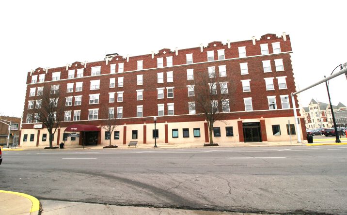 Pictures of Office property located at 300 E. Broadway, Logansport, IN 46947 for lease - image #1