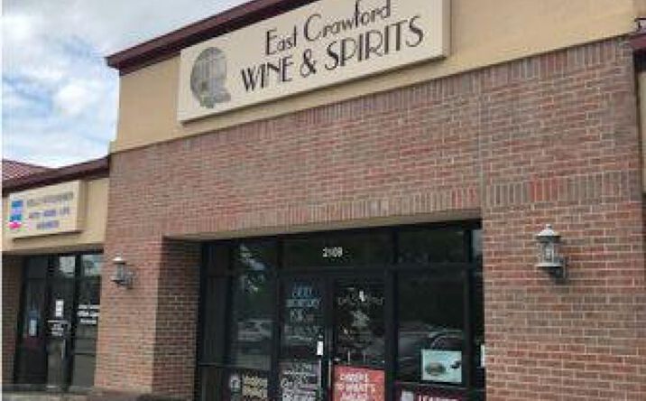 Pictures of Retail, Office property located at 2101 E Crawford St, Salina, KS 67401 for lease - image #1