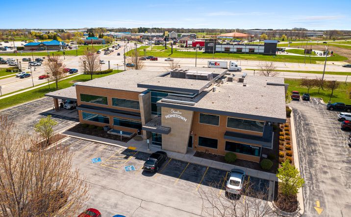 Pictures of Office, Special Purpose property located at 4400 Calumet Ave, Manitowoc, WI 54220 for lease - image #1