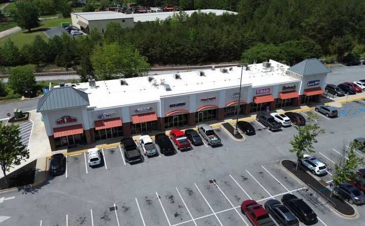 Pictures of Retail, Office, Special Purpose property located at 926 N Main St, Woodruff, SC 29388 for lease - image #1
