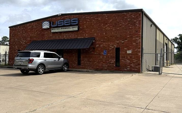 Pictures of Industrial property located at 9435 St Vincent Ave, Shreveport, LA 71106 for lease - image #1