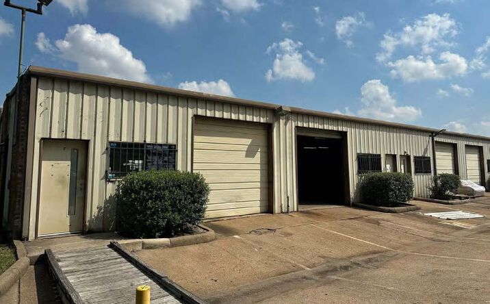Pictures of Industrial property located at 1734 Elmview Dr, Houston, TX 77080 for lease - image #1