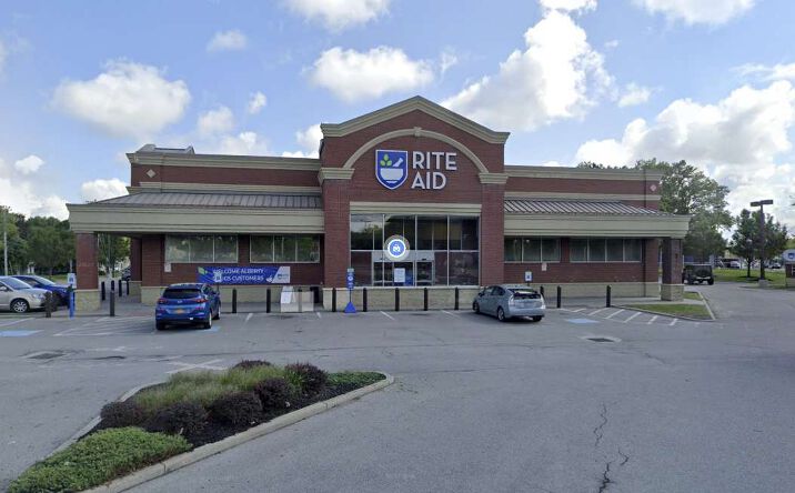 Pictures of Retail property located at 601 E Main St, Batavia, NY 14020 for lease - image #1