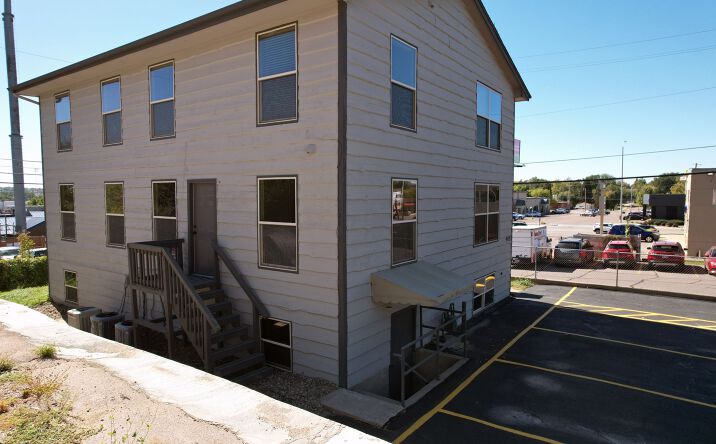 Pictures of Office property located at 405 W 34th St, Sioux Falls, SD 57105 for lease - image #1