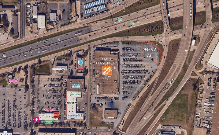 Pictures of Land property located at 9334 E R L Thornton Fwy, Dallas, TX 75227 for lease - image #1