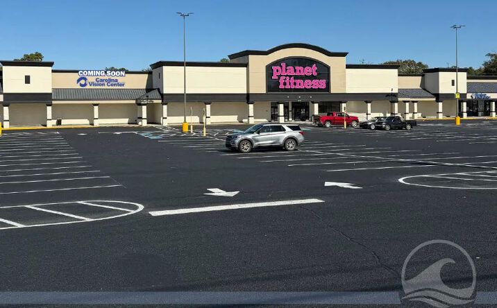 Pictures of Retail property located at 3333 N Main St, Hope Mills, NC 28348 for lease - image #1