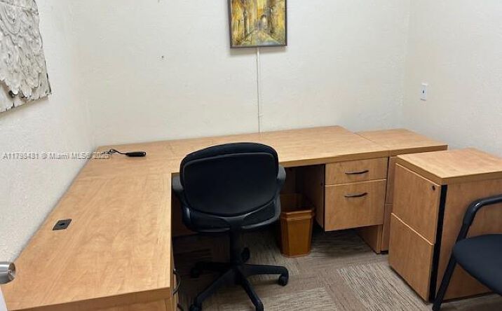 Pictures of Office, Retail property located at 7601 Davie Road Ext, Davie, FL 33024 for lease - image #1
