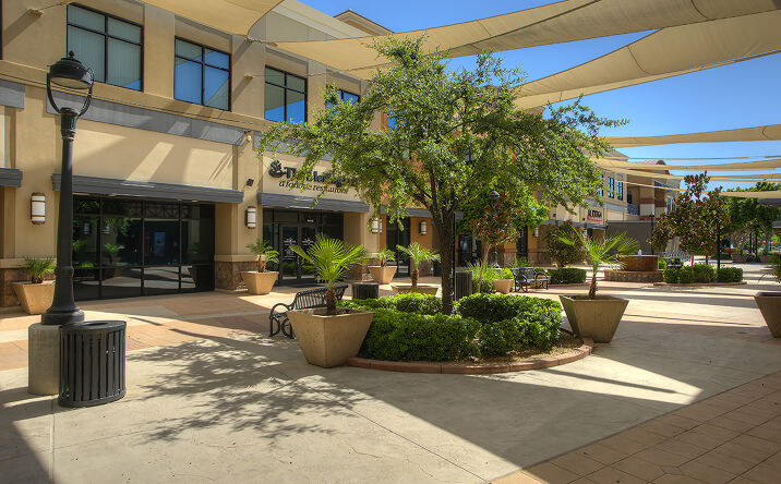 Pictures of Office property located at 19420 N 59th Ave, Glendale, AZ 85308 for lease - image #1