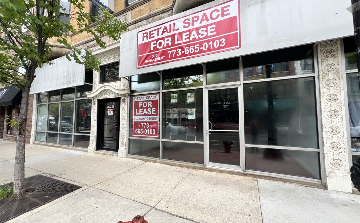 Pictures of Retail, Office, Restaurant property located at 906 W Belmont Ave, Chicago, IL 60657 for lease - image #1