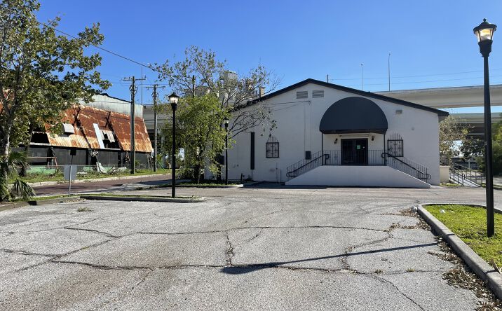 Pictures of Retail property located at 1620 Adamo Dr, Tampa, FL 33605 for lease - image #1