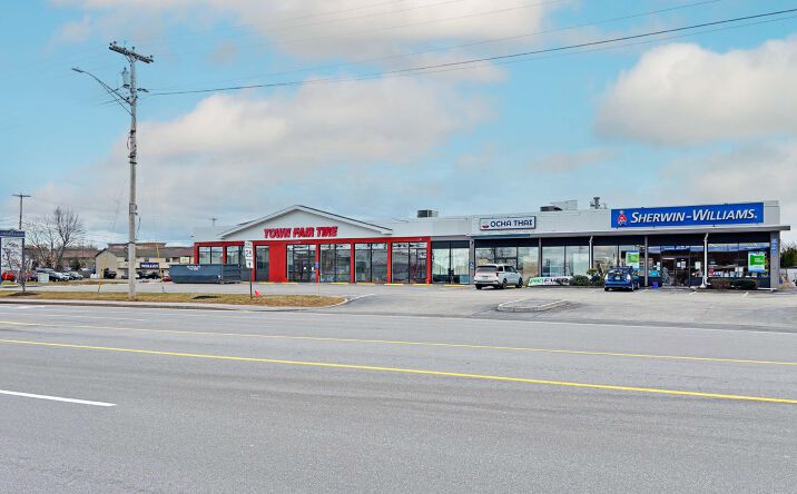 Pictures of Retail property located at 100 Larrabee Rd, Westbrook, ME 04098 for lease - image #1