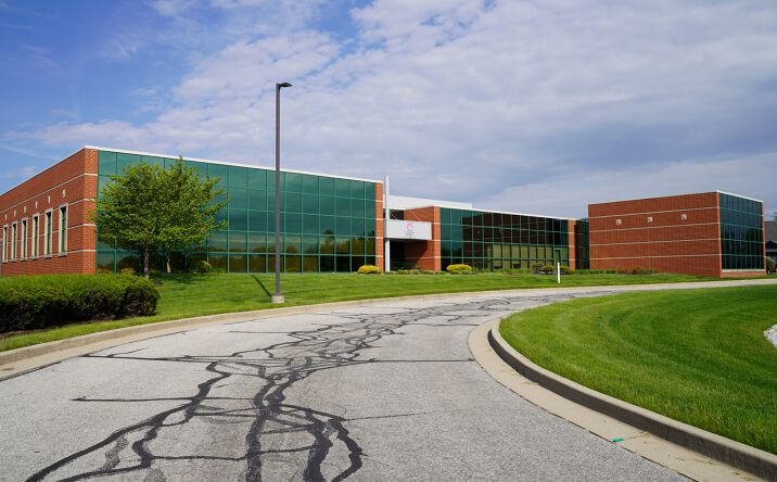 Pictures of Office property located at 10307 Dupont Cir Dr W, Fort Wayne, IN 46825 for lease - image #1