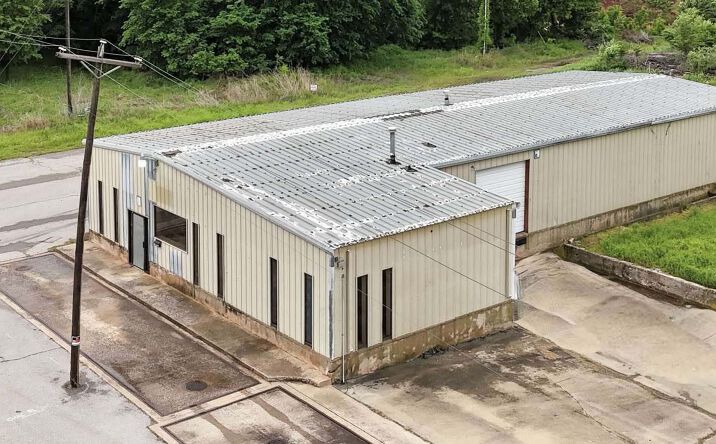 Pictures of Office, Industrial property located at 315 S 5th St, Guthrie, OK 73044 for lease - image #1