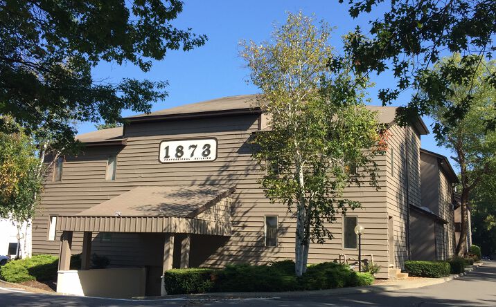 Pictures of Retail, Office property located at 1873 Western Ave, Albany, NY 12203 for lease - image #1