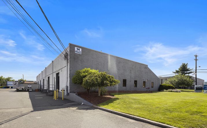 Pictures of Industrial property located at 14 Jules Ln, New Brunswick, NJ 08901 for lease - image #1