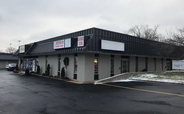 Pictures of Retail property located at 2524 W Farrelly Ave, Peoria, IL 61615 for lease - image #1