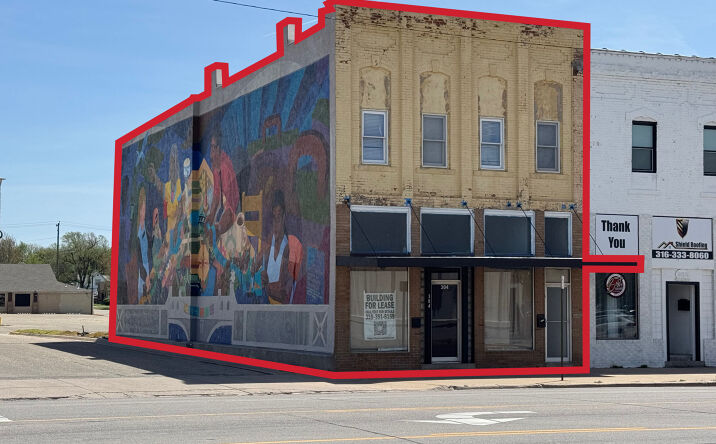 Pictures of Retail, Office property located at 304 N Main St, Newton, KS 67114 for lease - image #1