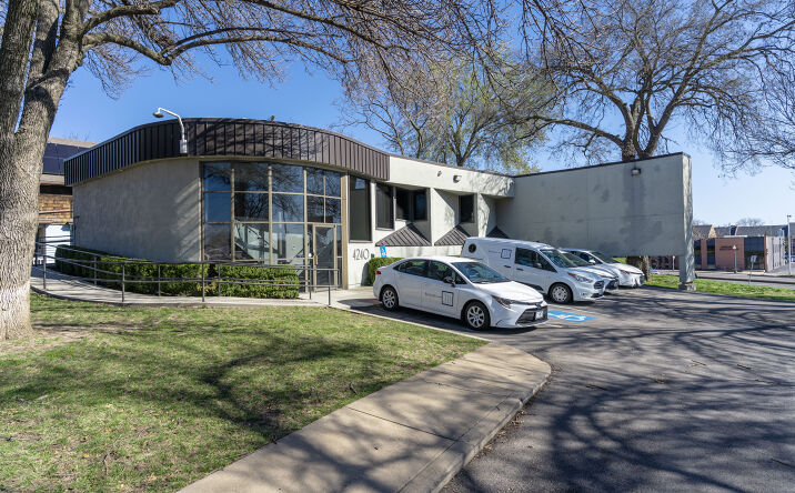Pictures of Retail property located at 4240 SW Trafficway, Kansas City, MO 64111 for lease - image #1
