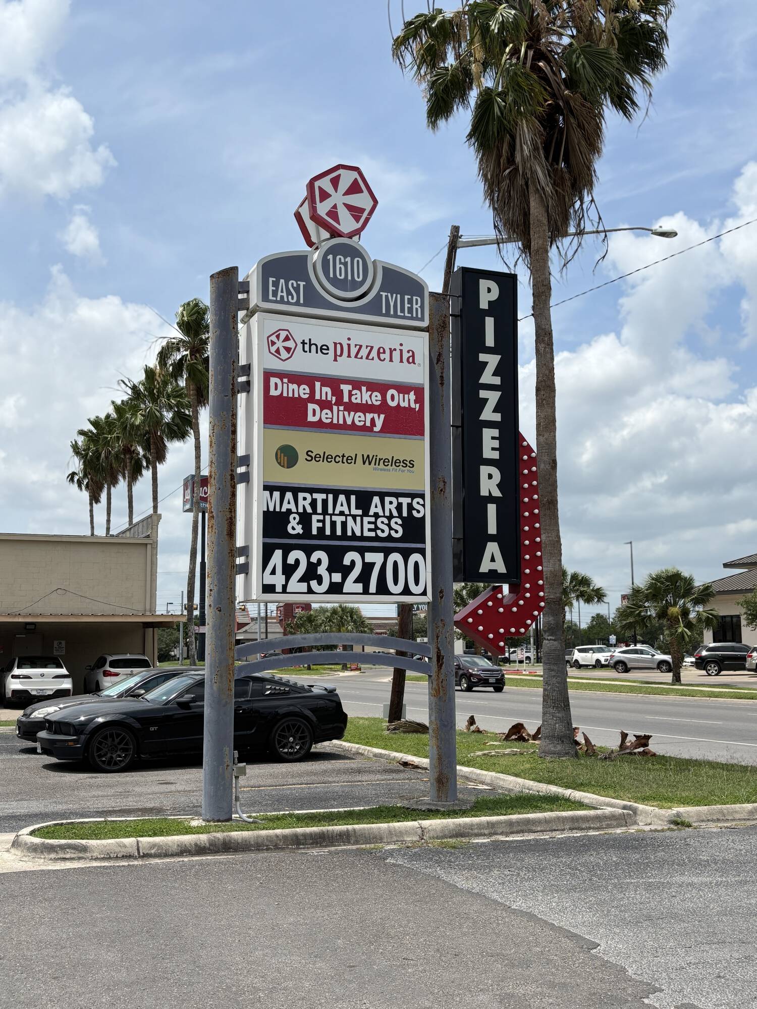 2673238