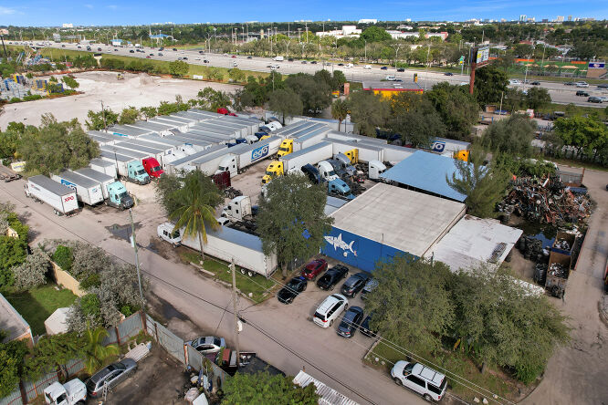 Pictures of Industrial property located at 850 NW 12th Ter, Pompano Beach, FL 33069 for lease - image #1
